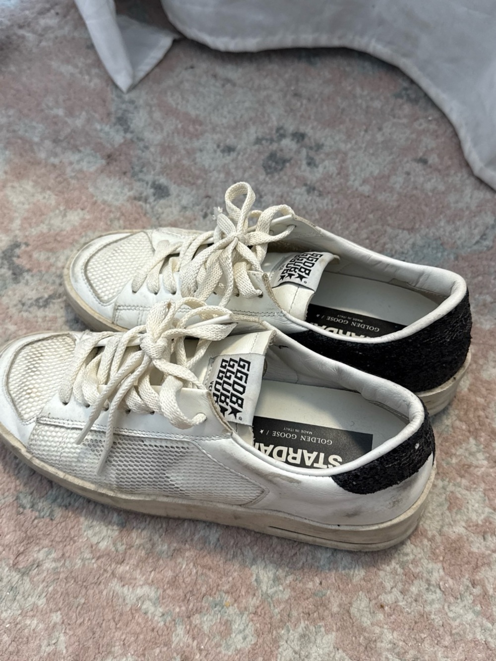 Golden Goose White and Black Low-Top Stardan Sneaker - Picture 2 of 4